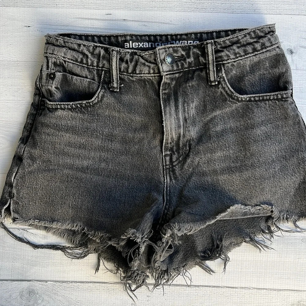 Alexander Wang Faded Black Bite High Rise Cut Off Shorts 24 - Picture 2 of 7